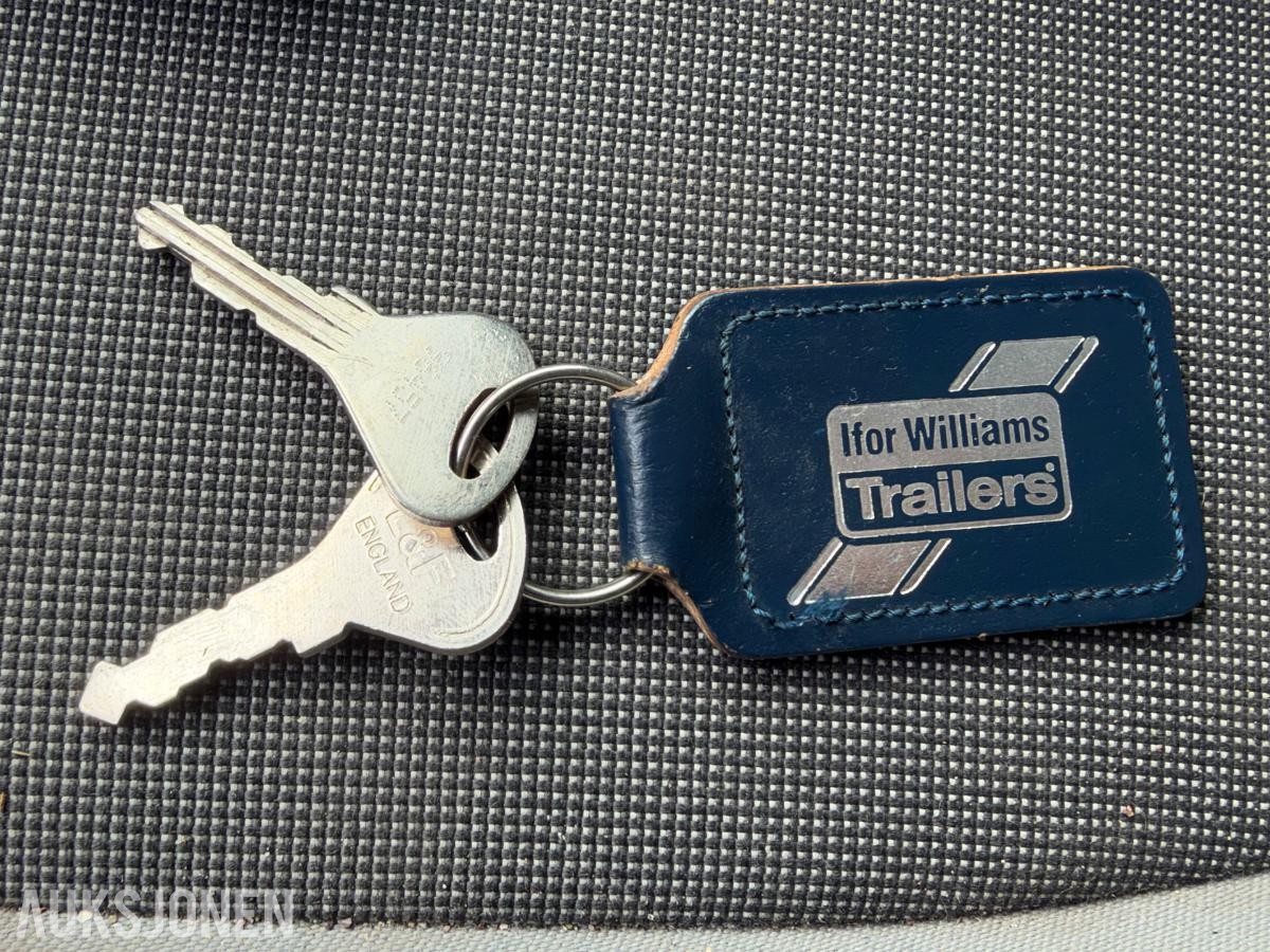 IFOR WILLIAMS LM146G | M/GITTER | 100KM/T | 2,6 TONN NYTTELAST