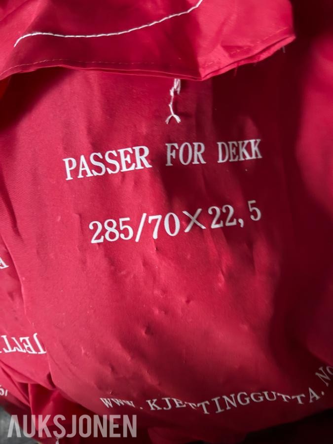 2026 LASTEBILKJETTING 285/70x22.5 - FIRKANTPIGG- 4 PAR 285/80x22.5
