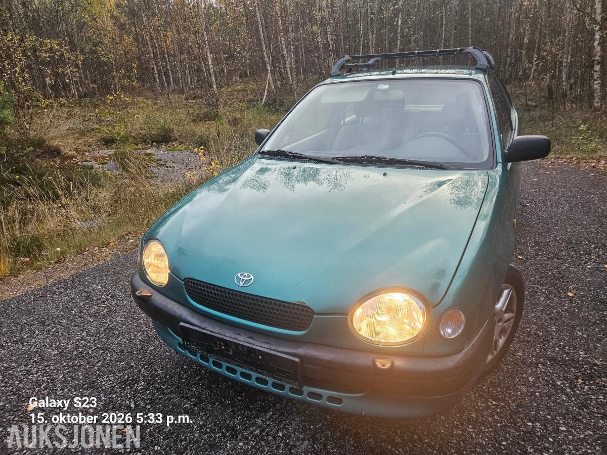 1998 Toyota Corolla,1.3 86hk automat hengerfeste