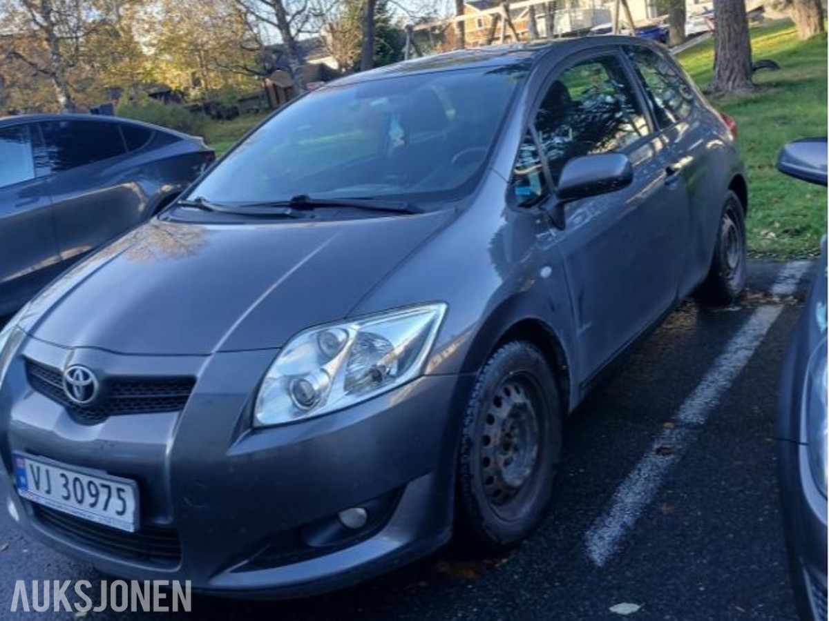 2008 Toyota Auris 1.4 Bensin 97HK manuell