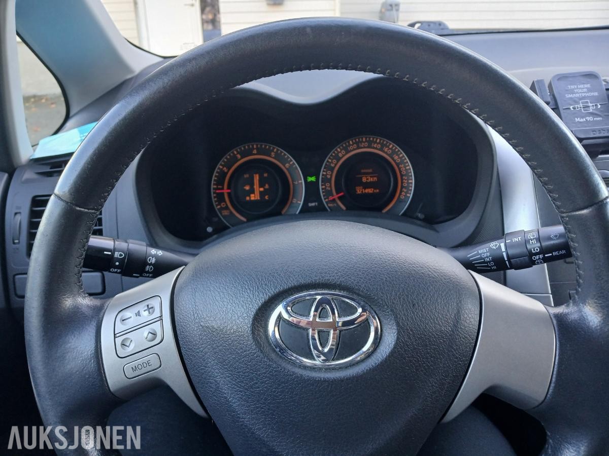 2008 Toyota Auris 1.4 Bensin 97HK manuell