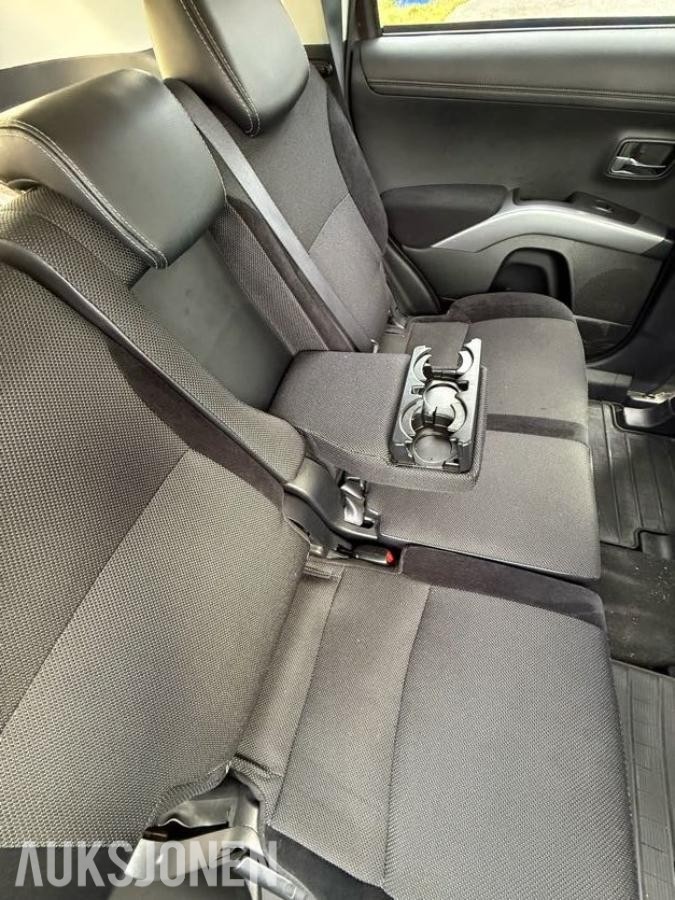 2011 Mitsubishi Outlander 2.3 140hk 4WD Cruisekontroll, Ryggekamera, S+V dekk