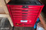 10 fots container med innhold selges