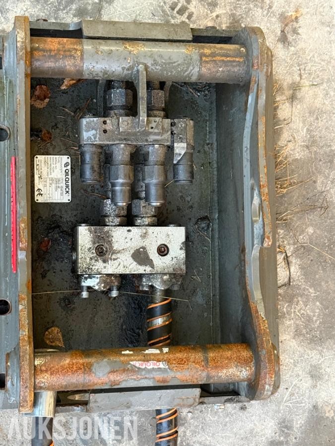 2022 OilQuick OQ60-4R redskapsadapter / Hurtingfeste S60
