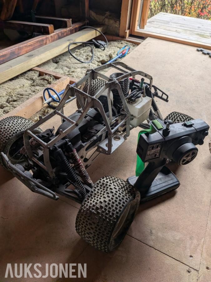 Stor RC Nitro-samling 4 biler, Startkasse, Ladere, Deler, etc.