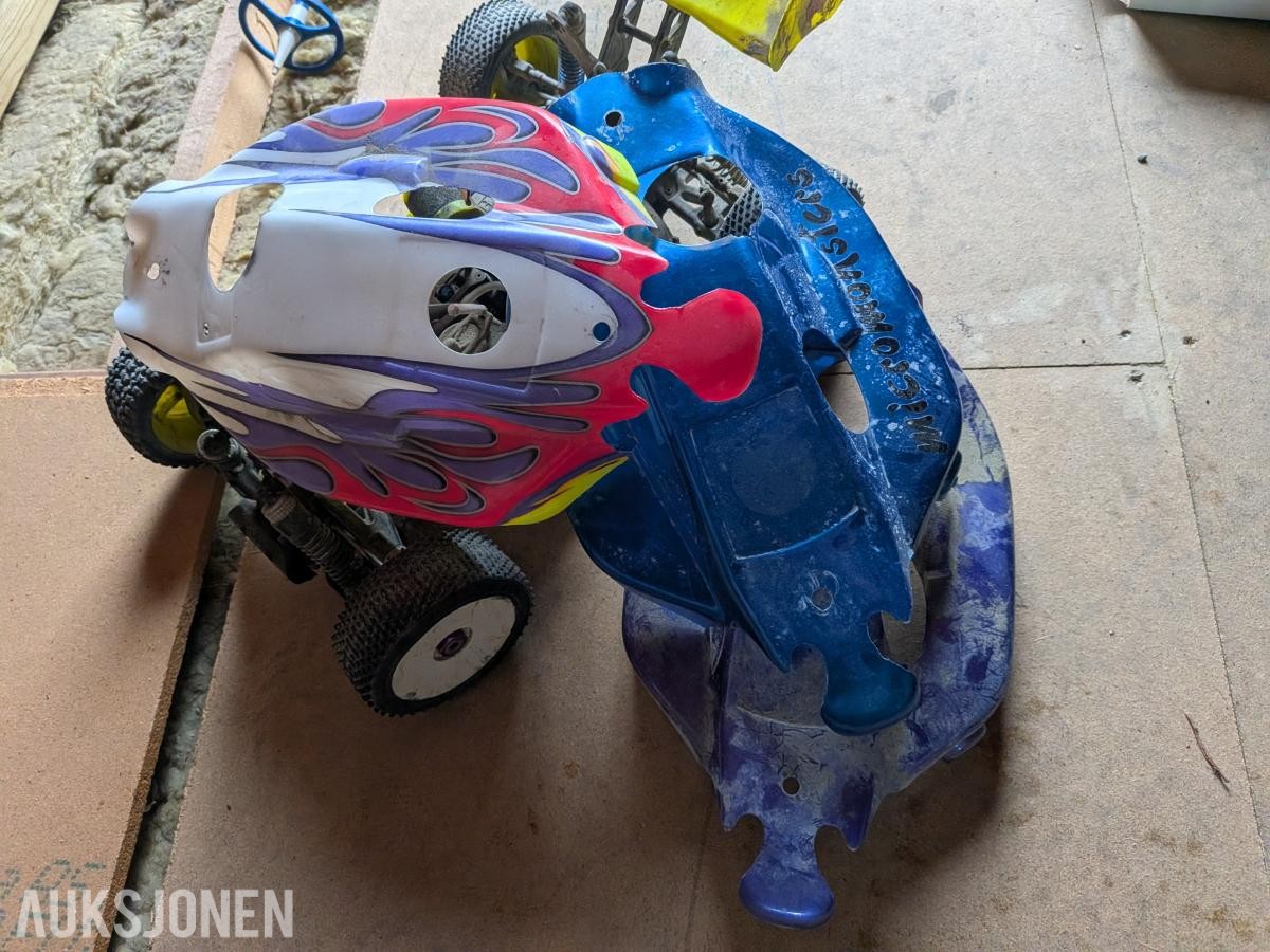 Stor RC Nitro-samling 4 biler, Startkasse, Ladere, Deler, etc.