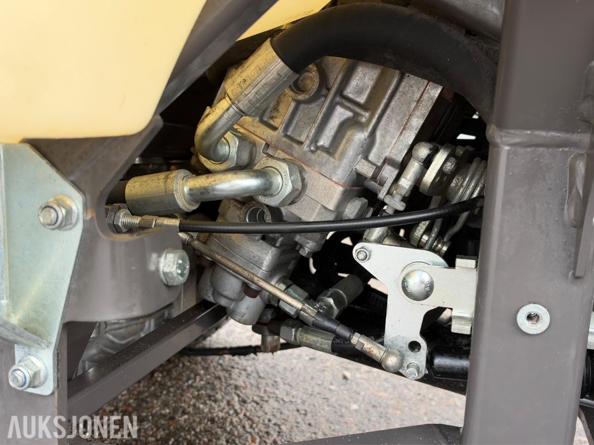 2020 HUSQVARNA P 524EFI  FRONTKLIPPER| KUN 380 TIMER 