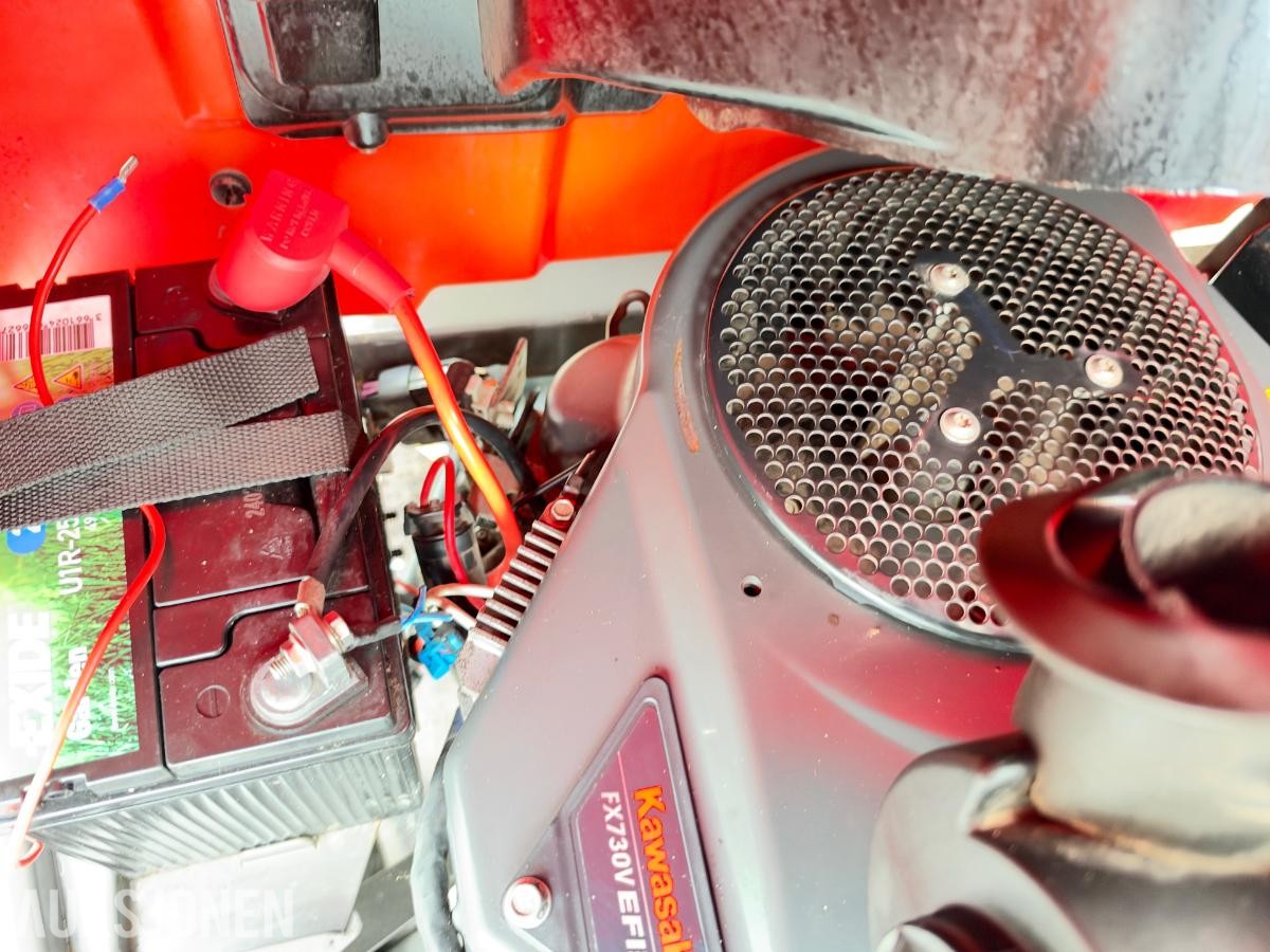 2020 HUSQVARNA P 524EFI  FRONTKLIPPER| KUN 380 TIMER 