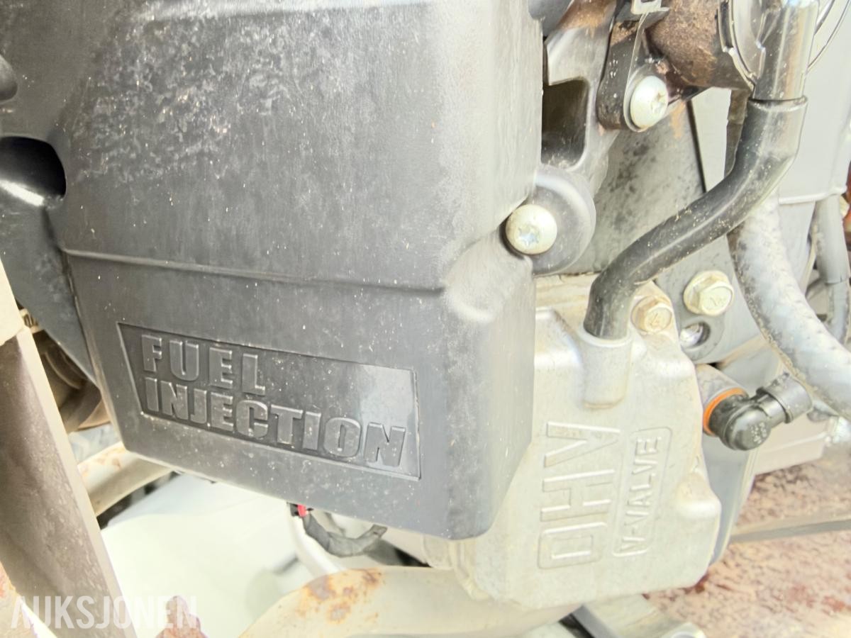 2020 HUSQVARNA P 524EFI  FRONTKLIPPER| KUN 380 TIMER 