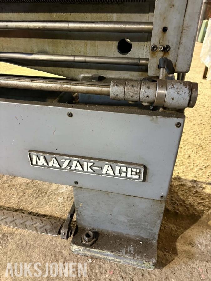 Yamazaki Mazak Ace Manuell Dreiebenk – Japansk Industrimaskin