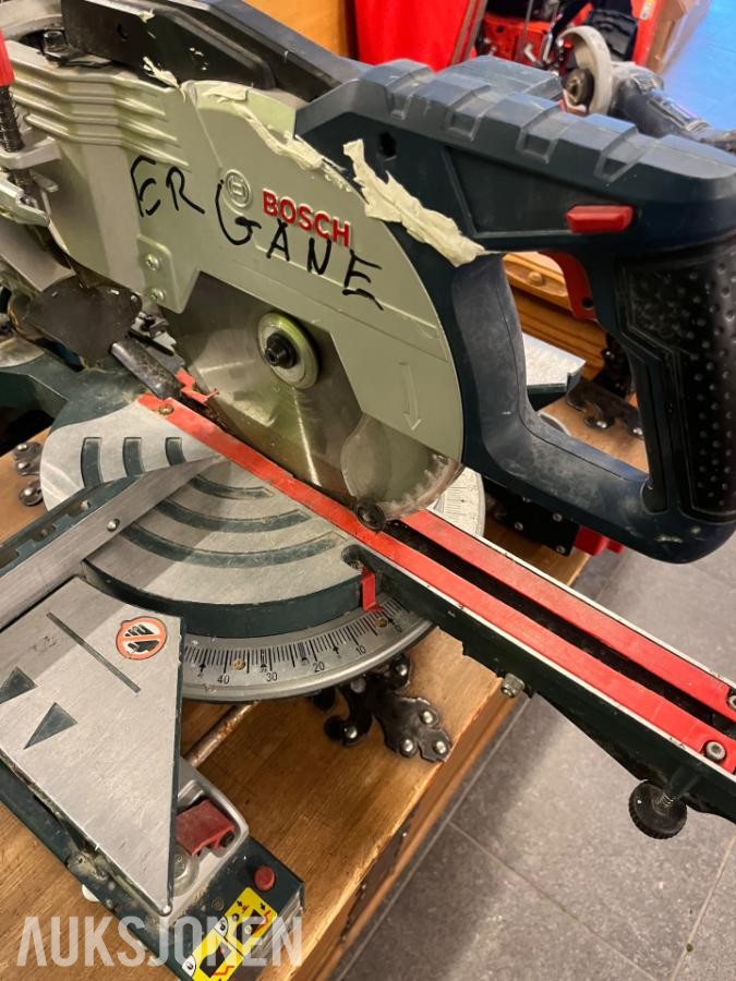 Bosch GCM 8 SJL kapp- og gjerdesag