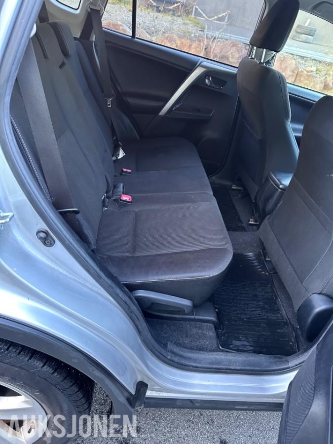 2013 Toyota RAV4 2.0 124hk eu ok