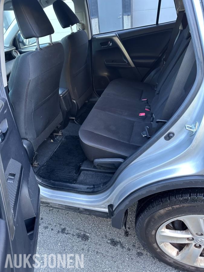 2013 Toyota RAV4 2.0 124hk eu ok