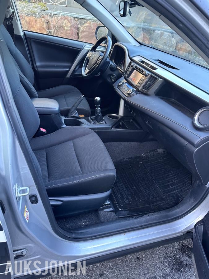 2013 Toyota RAV4 2.0 124hk eu ok