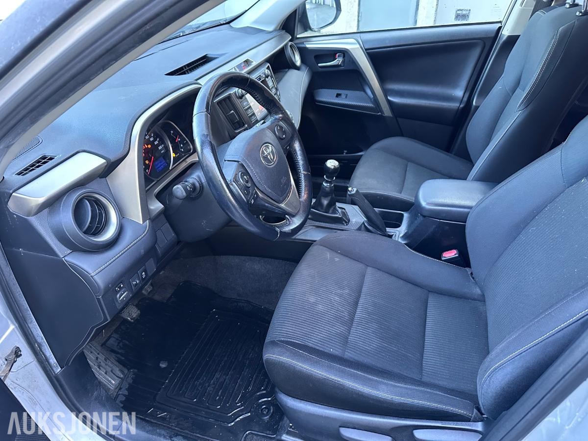2013 Toyota RAV4 2.0 124hk eu ok