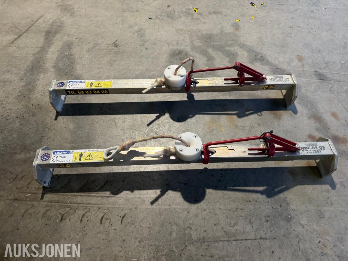 2021 2 stk. Leenstra HDF fallsikringsbjelker / forankringsutstyr