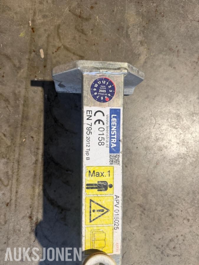 2021 2 stk. Leenstra HDF fallsikringsbjelker / forankringsutstyr
