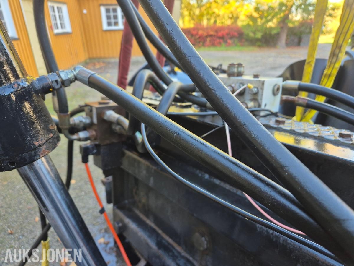 1995 Tellefsdal  270 vikeplog 