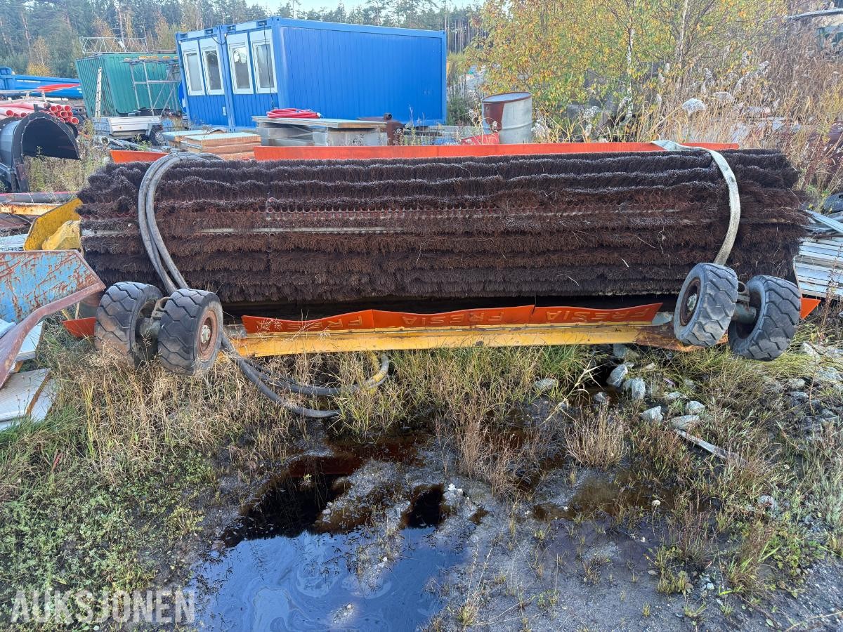 Kost til Fresia snøryddingsmaskin