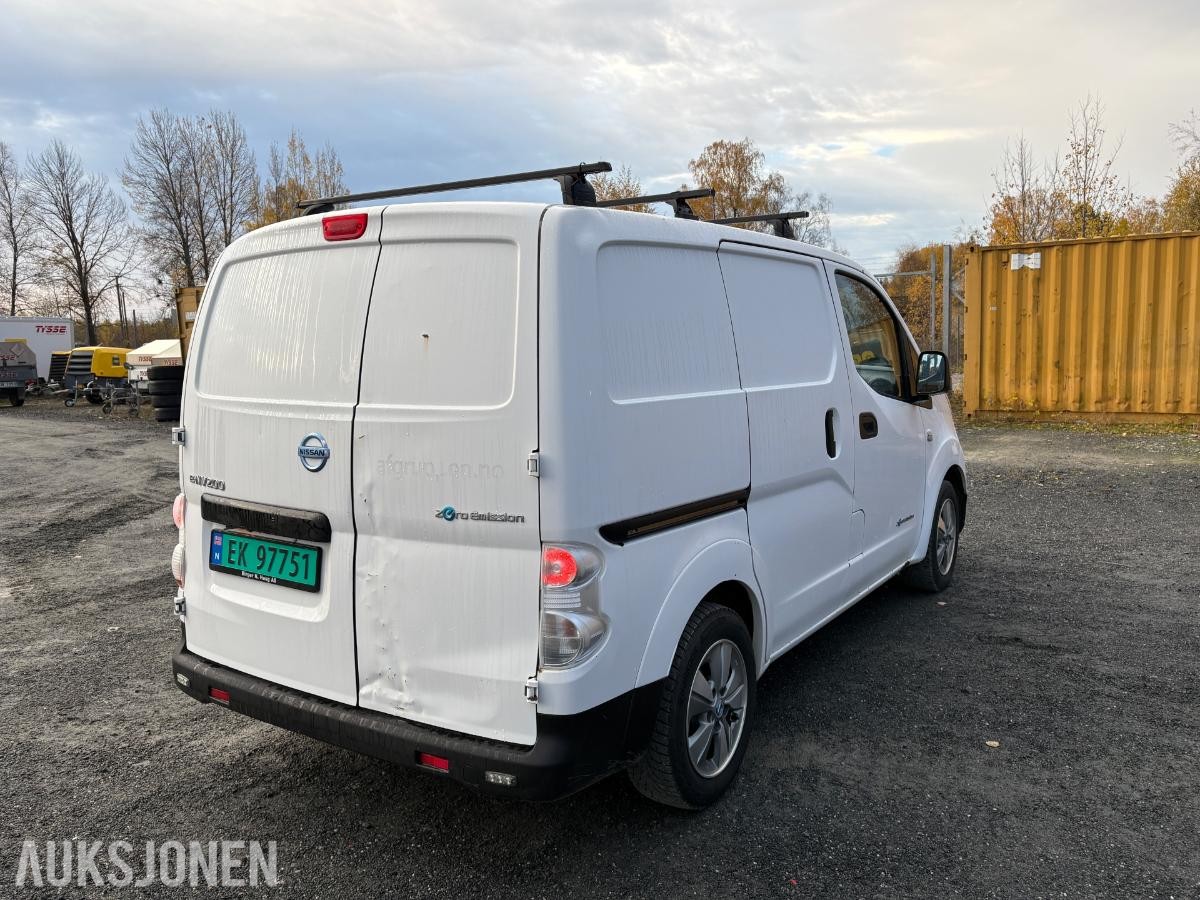 2018 Nissan e-NV200 40KW KAMERA VARMER SKYVEDØRER CRUISE OPPVARMET RATT 