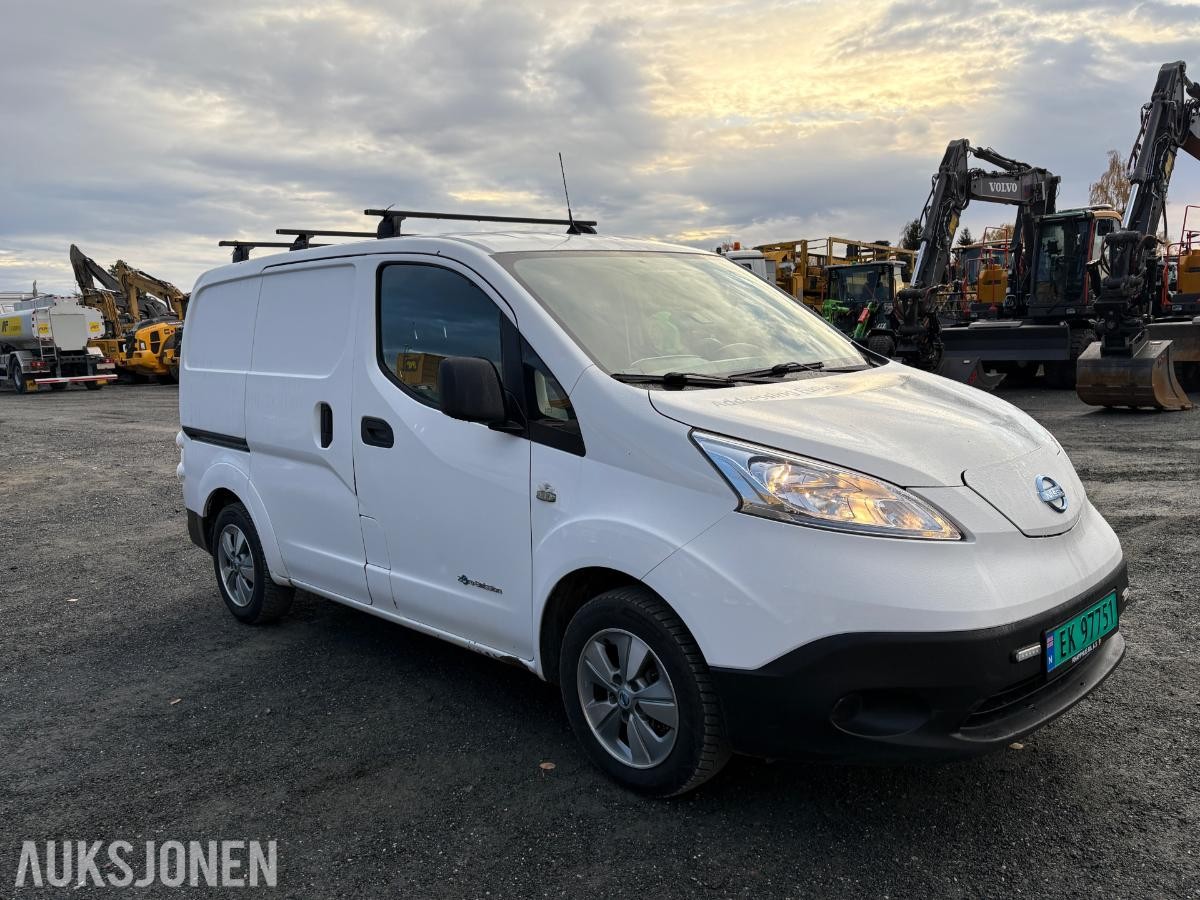2018 Nissan e-NV200 40KW KAMERA VARMER SKYVEDØRER CRUISE OPPVARMET RATT 