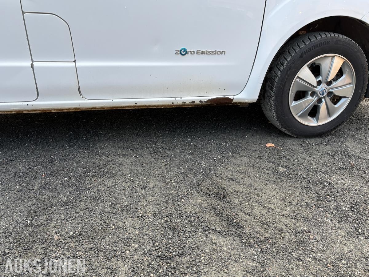 2018 Nissan e-NV200 40KW KAMERA VARMER SKYVEDØRER CRUISE OPPVARMET RATT 
