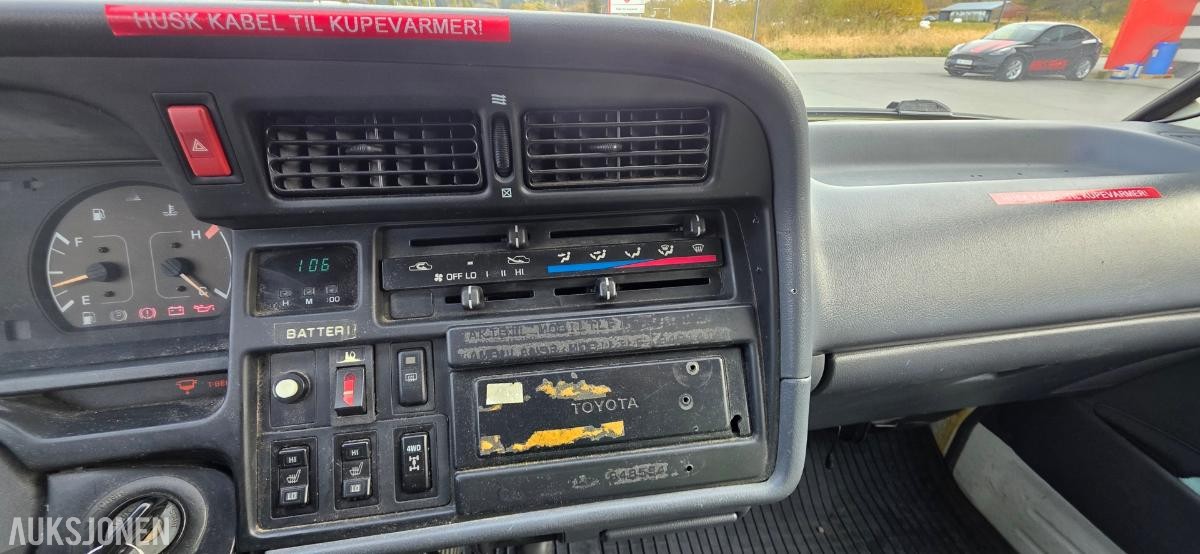 1992 Toyota HiAce, TOYOTA HI ACE DIESEL 4WDLH118L - 39139 Km.