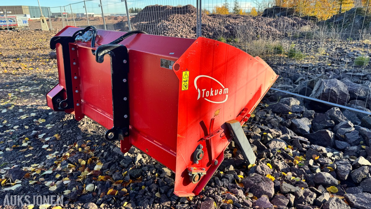 2024 Tokvam SMA1600 selvlastende strøkasse – 1 600 liter