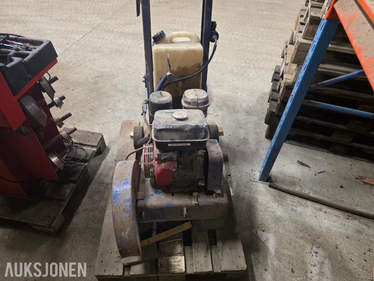Gulvsag / asfaltsag med bensinmotor