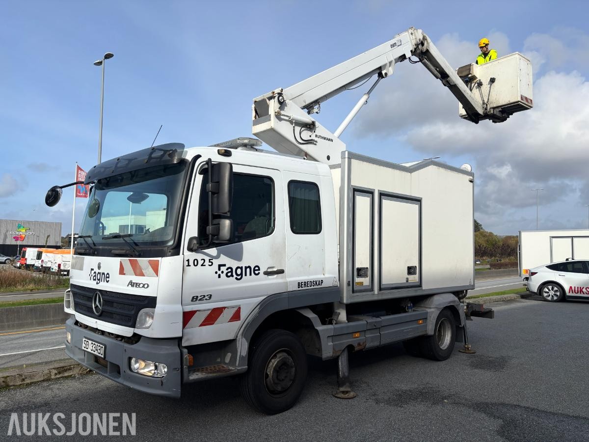 2006 Mercedes-Benz 823/33AT Atego liftbil med Ruthmann Steiger TK145