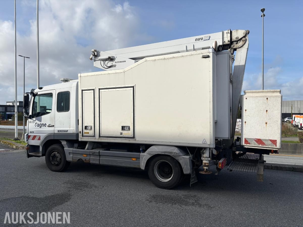 2006 Mercedes-Benz 823/33AT Atego liftbil med Ruthmann Steiger TK145