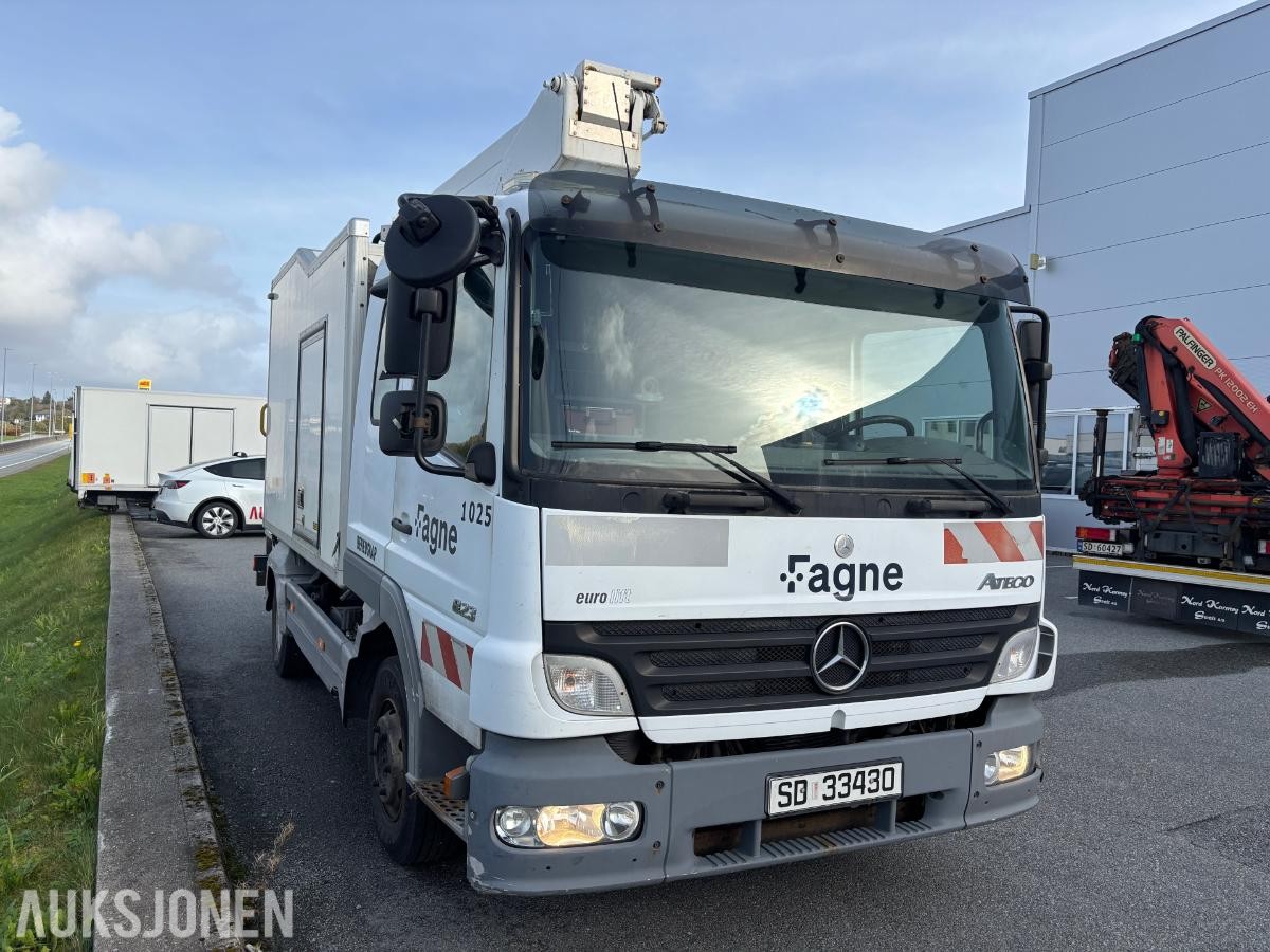 2006 Mercedes-Benz 823/33AT Atego liftbil med Ruthmann Steiger TK145