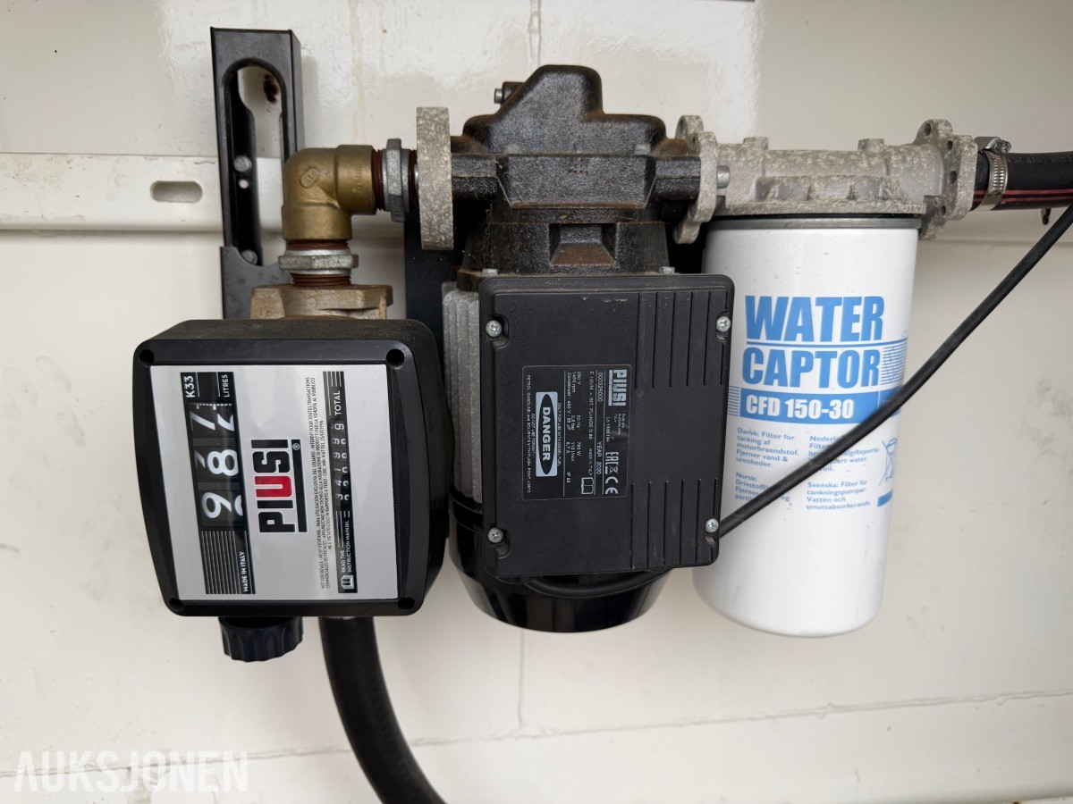 2018 Western Global EBD2000 dieseltank med pumpe - 9000L