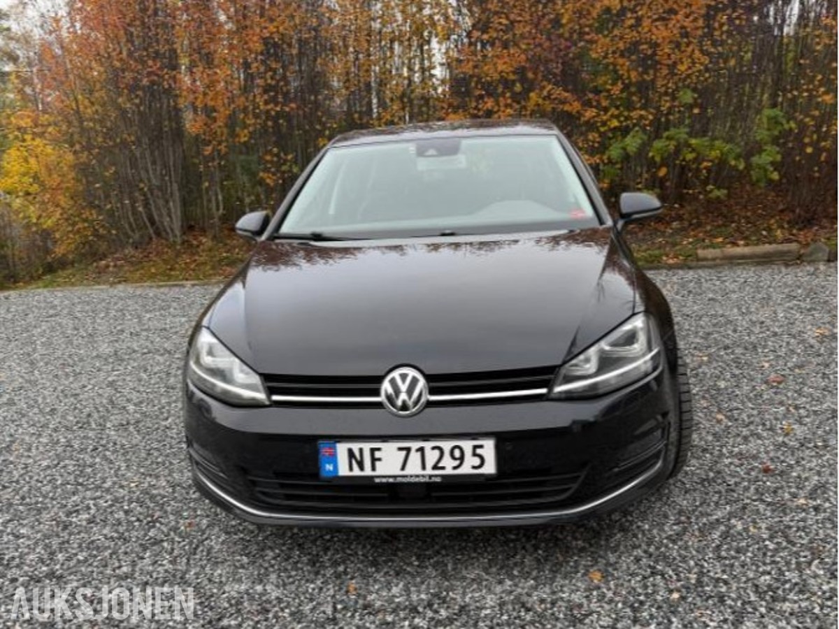 2015 Volkswagen Golf 2.0 TDI 150HK 4MOTION CRUISEKONTROLL HENGERFESTE