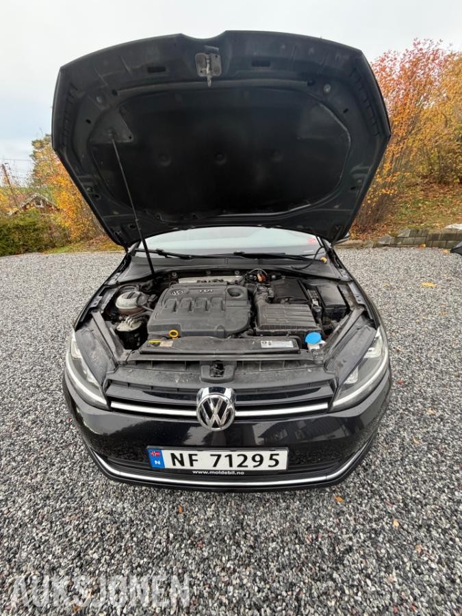 2015 Volkswagen Golf 2.0 TDI 150HK 4MOTION CRUISEKONTROLL HENGERFESTE