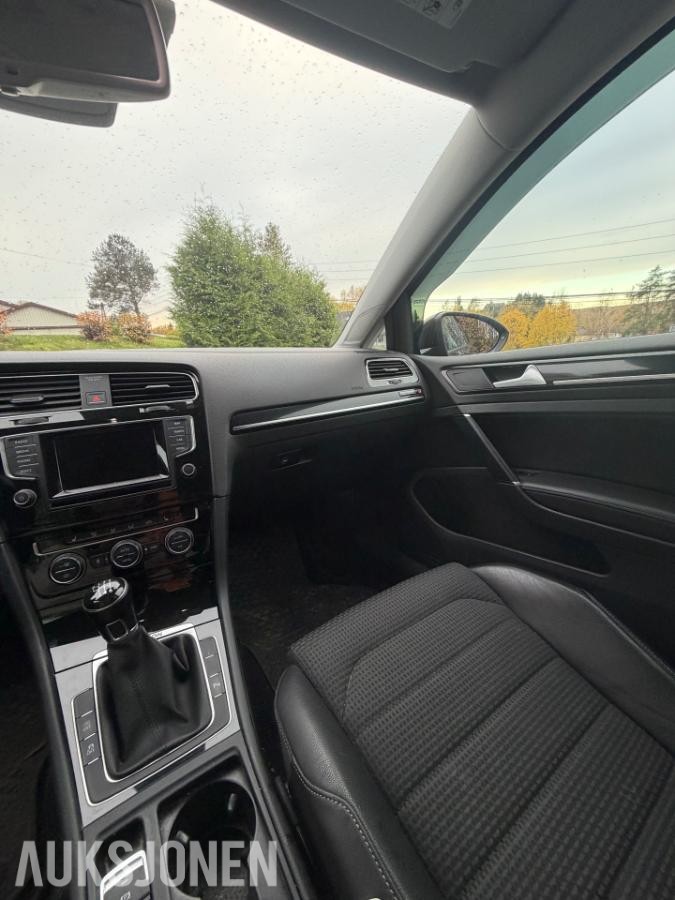 2015 Volkswagen Golf 2.0 TDI 150HK 4MOTION CRUISEKONTROLL HENGERFESTE