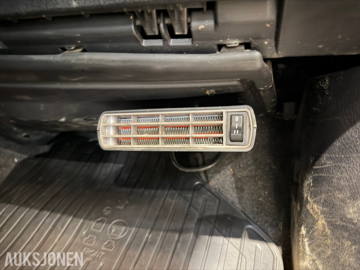 2019 TOYOTA HILUX 2,4 150HK AUTOMAT 4WD CRUISE HENGERFESTE DIFF.SPERRE