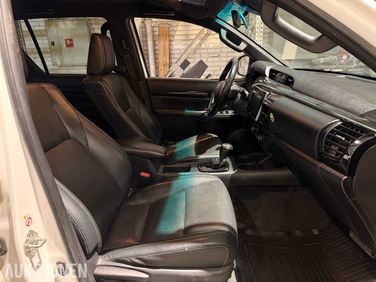 2019 TOYOTA HILUX 2,4 150HK AUTOMAT 4WD CRUISE HENGERFESTE DIFF.SPERRE