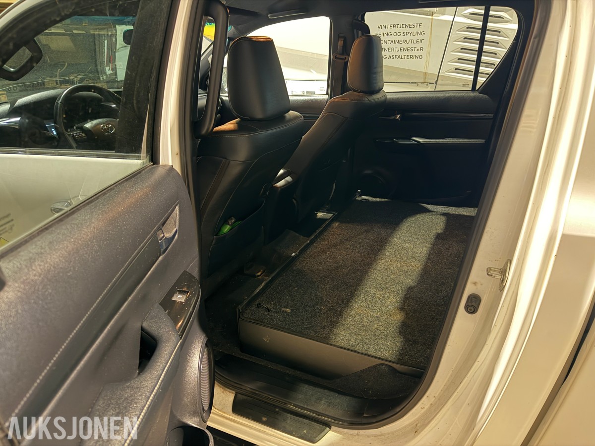 2019 TOYOTA HILUX 2,4 150HK AUTOMAT 4WD CRUISE HENGERFESTE DIFF.SPERRE