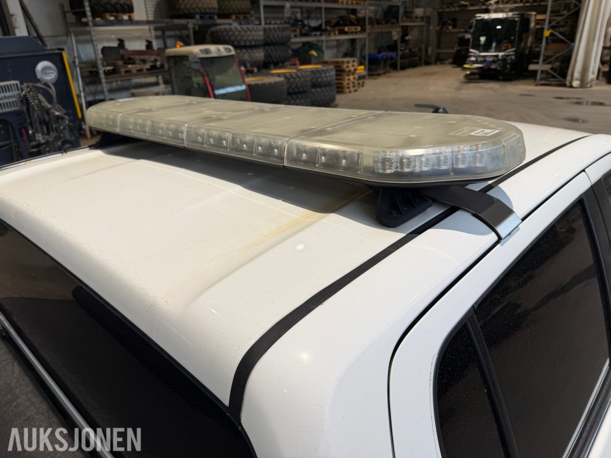 2019 TOYOTA HILUX 2,4 150HK AUTOMAT 4WD CRUISE HENGERFESTE DIFF.SPERRE