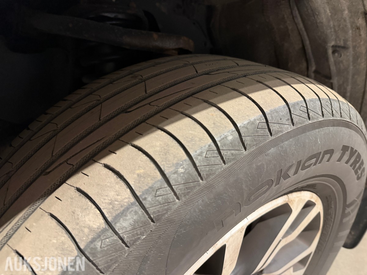 2019 TOYOTA HILUX 2,4 150HK AUTOMAT 4WD CRUISE HENGERFESTE DIFF.SPERRE