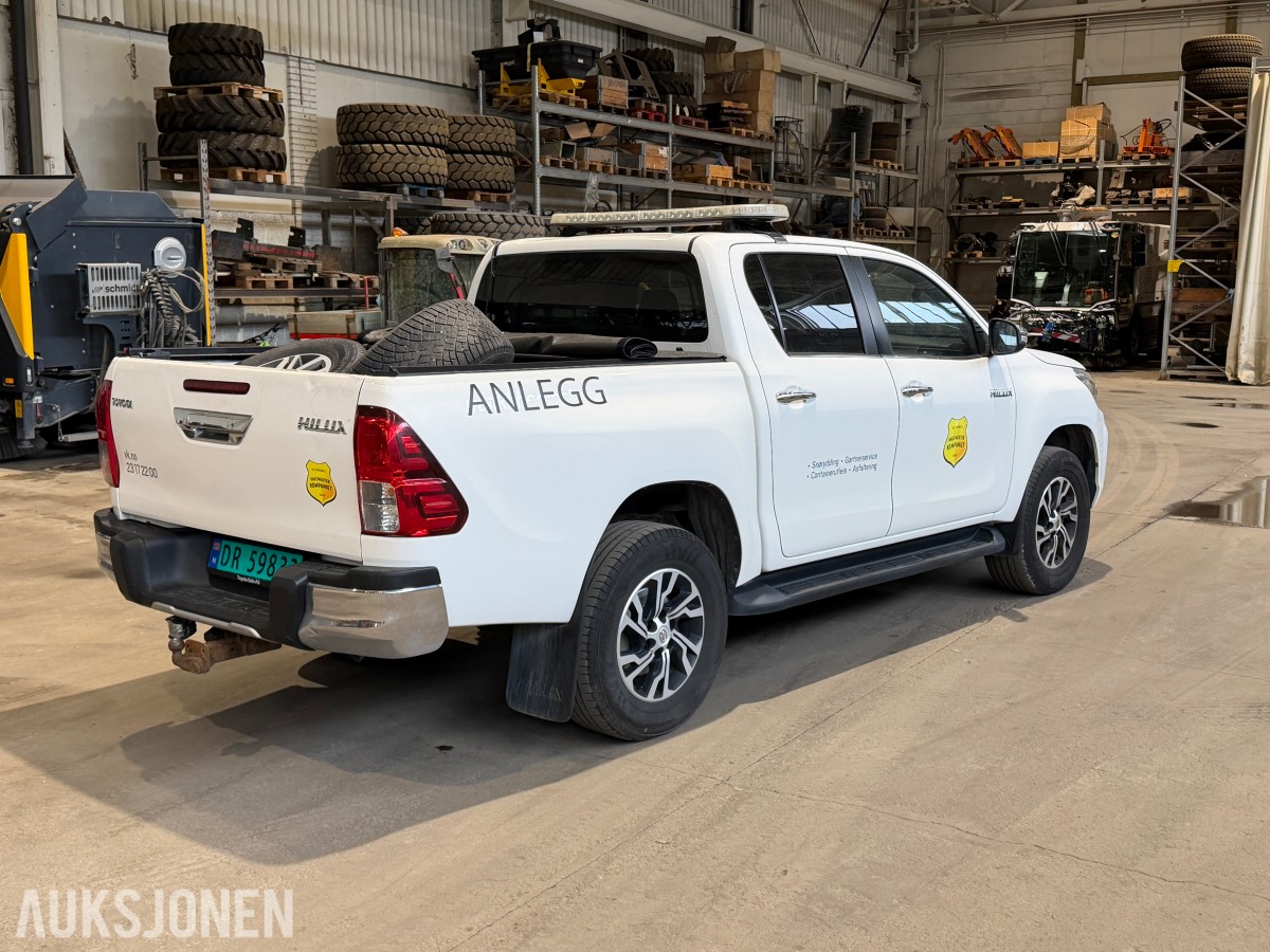 2019 TOYOTA HILUX 2,4 150HK AUTOMAT 4WD CRUISE HENGERFESTE DIFF.SPERRE