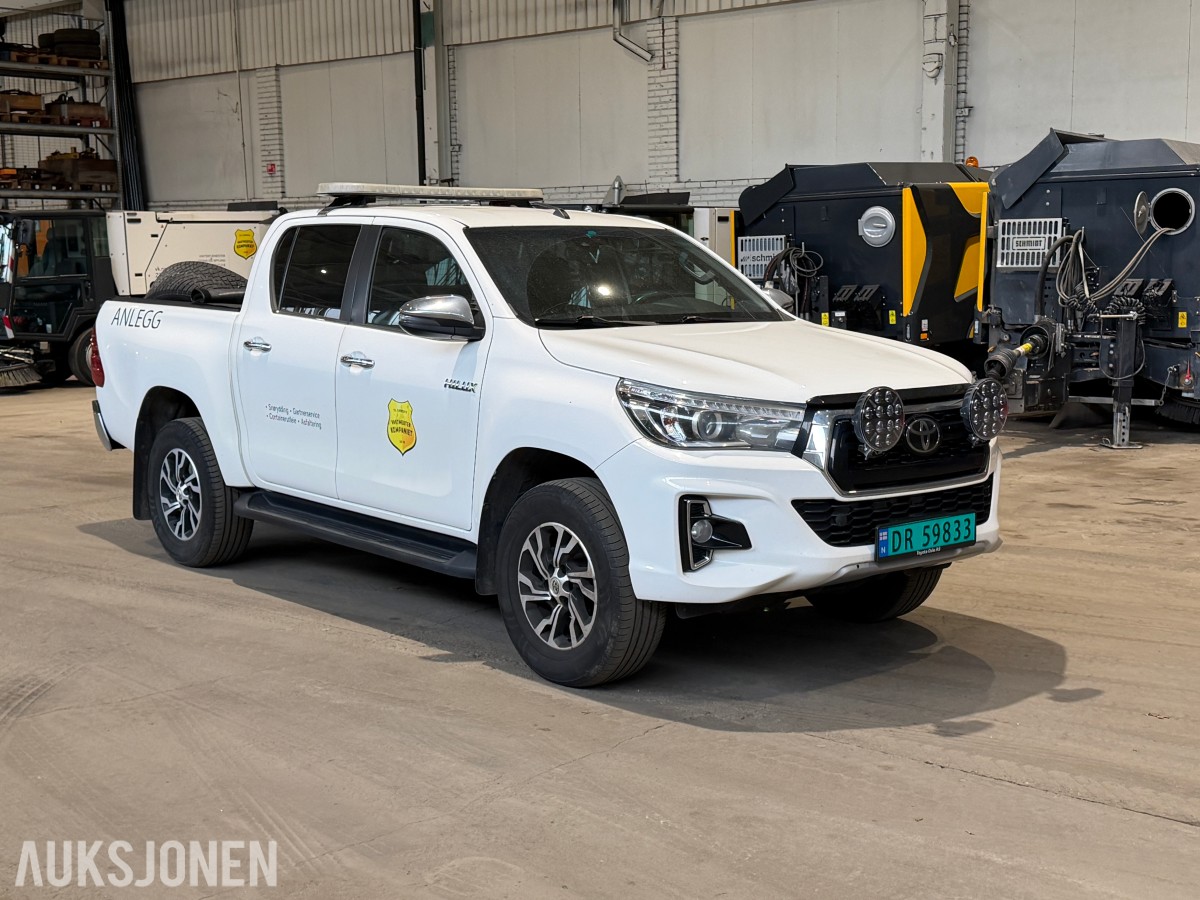 2019 TOYOTA HILUX 2,4 150HK AUTOMAT 4WD CRUISE HENGERFESTE DIFF.SPERRE