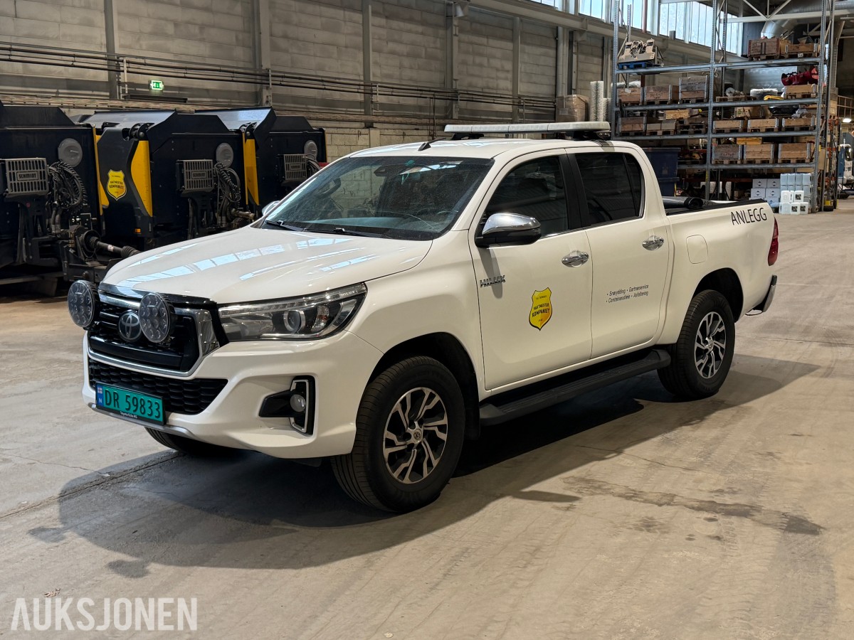 2019 TOYOTA HILUX 2,4 150HK AUTOMAT 4WD CRUISE HENGERFESTE DIFF.SPERRE