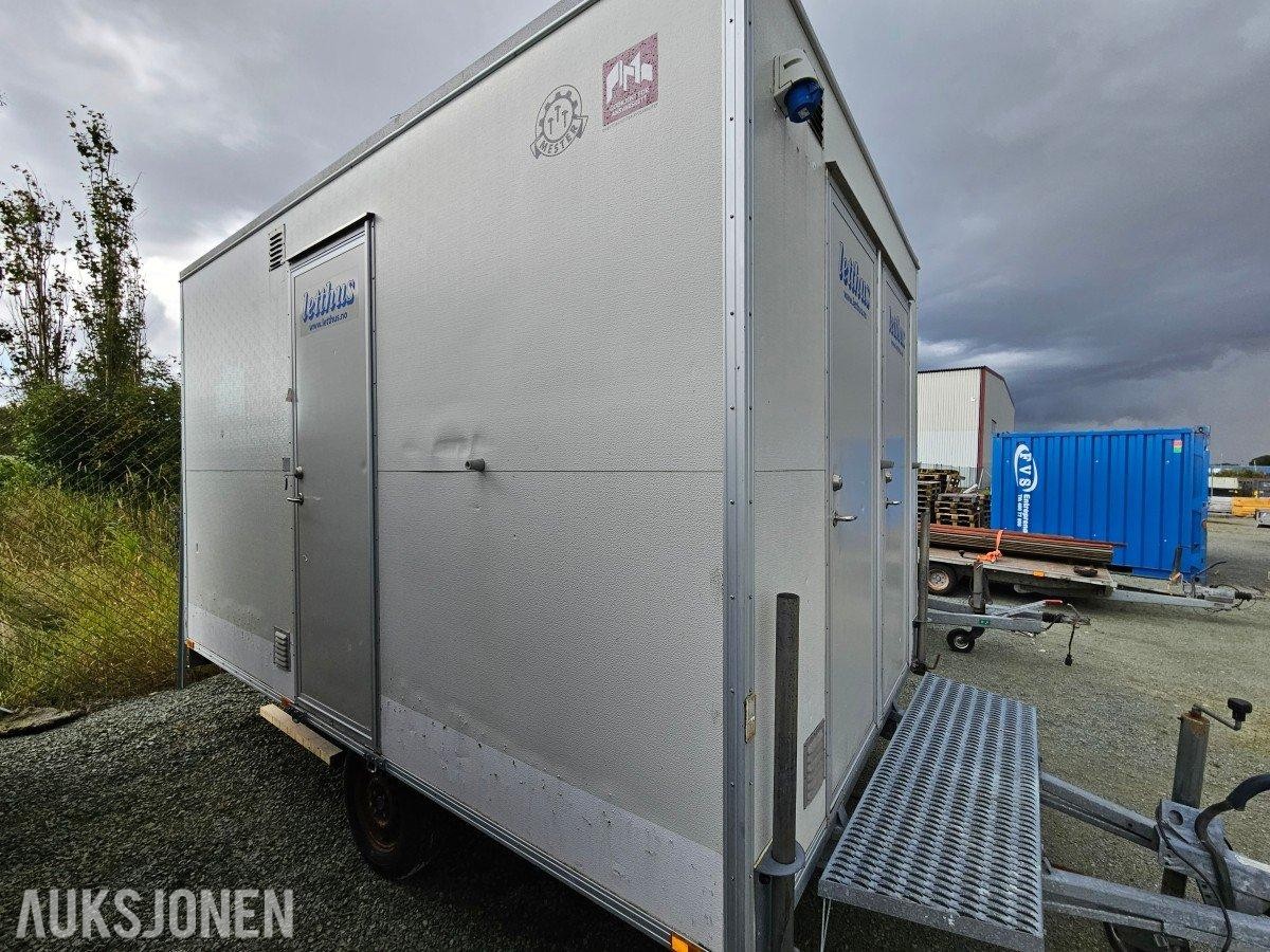 2010 2010 Letthus 2010 Letthus brakkevogn / Mannskapsbrakke - spiserom