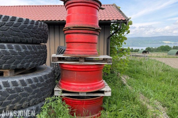 2020 Massey Ferguson Felgsett 42 bak, 30 foran / 10-bolt