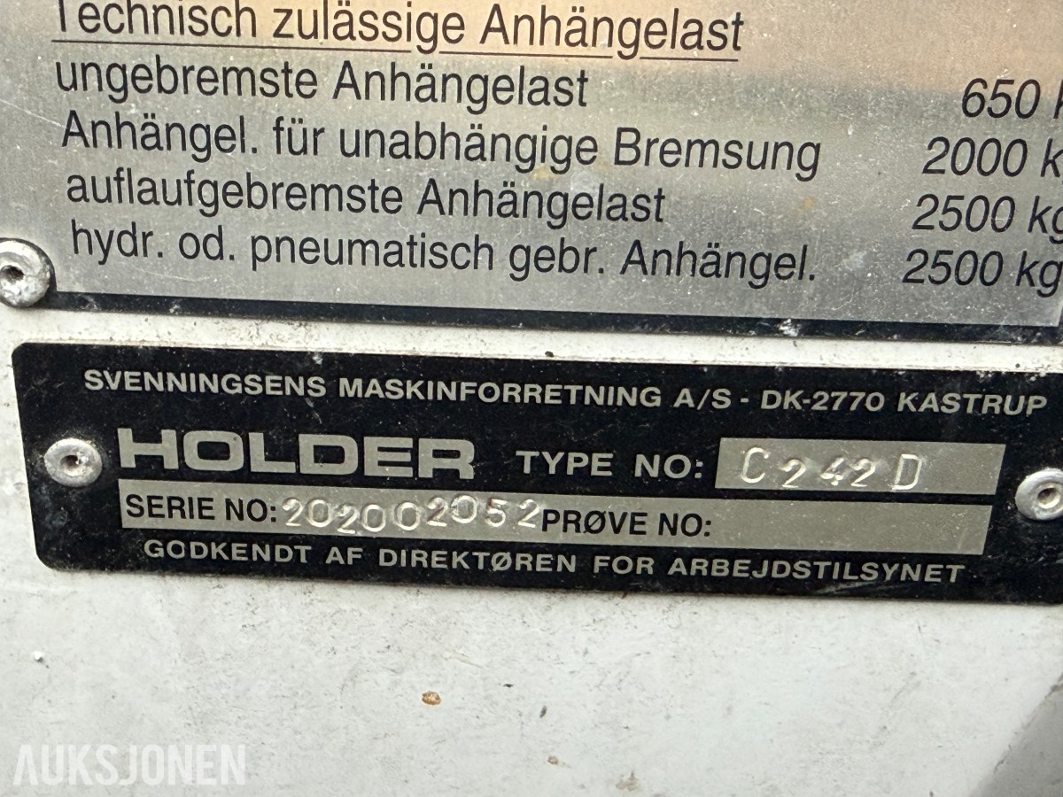 Holder redskapsbærer m/hyd. V-plog/Feiekost/Snøfreser - rep.objekt