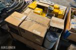 Parti 2Paller CAT/Caterpillar reservedeler, filtre og pakninger til anleggsmaskiner