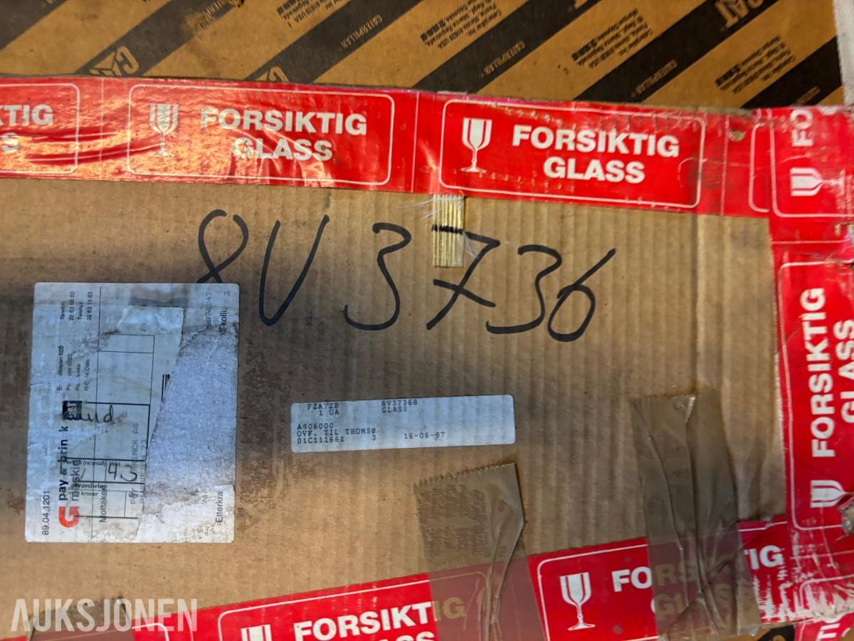 PARTI 5 STK. NYE MASKINRUTER – CAT OG HITACHI
