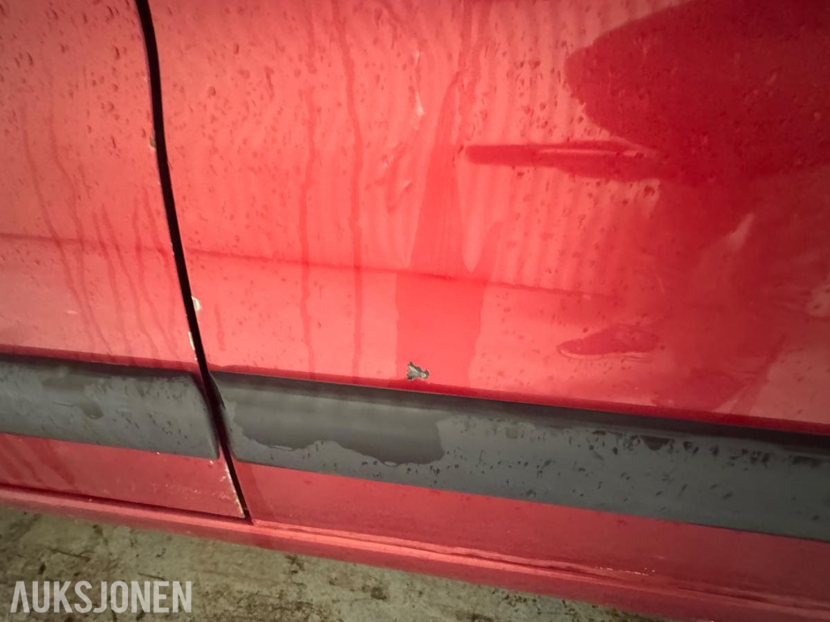 1999 Peugeot Partner 1.4 75 HK HENGERFESTE LED-BAR